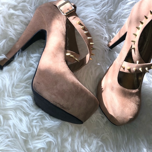 Heels size 9 - Picture 3 of 7